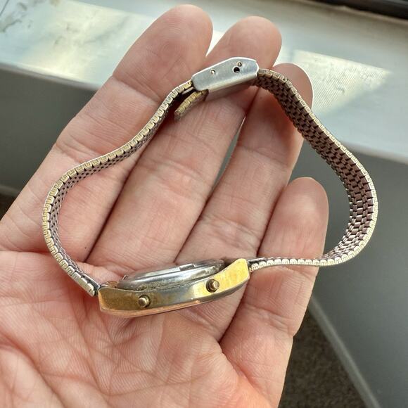 Vintage Texas Instruments Chronograph Alarm Watch Gold Tone Stainless Steel - Picture 8 of 8